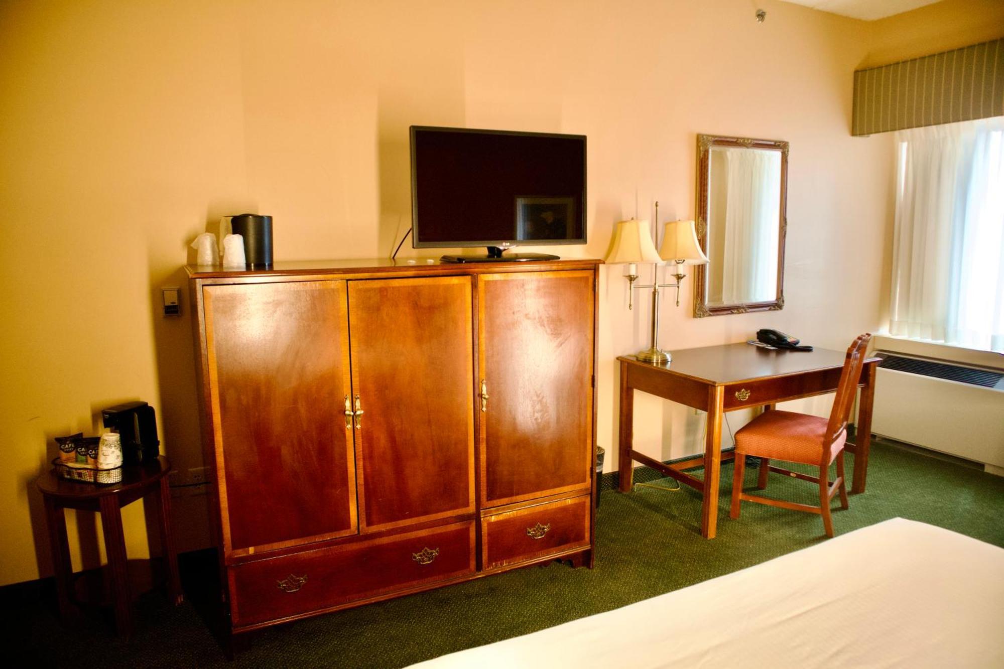 Hotel Mead Resorts & Conventions Center Wisconsin Rapids Εξωτερικό φωτογραφία